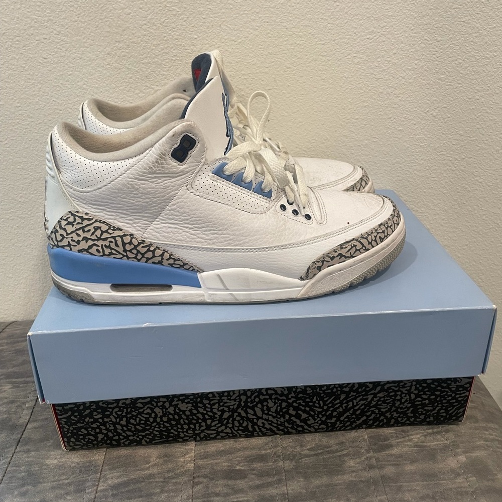 Carolina Blue Jordan 3